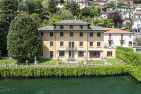Lakefront 1800s Villa Private Dock, Art Luxury